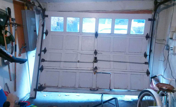 Broken garage door Syosset